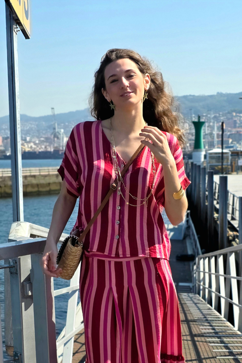 Camisa de Rayas Roja