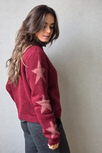 Jersey  cuello redondo con estrellas en las mangas burdeos