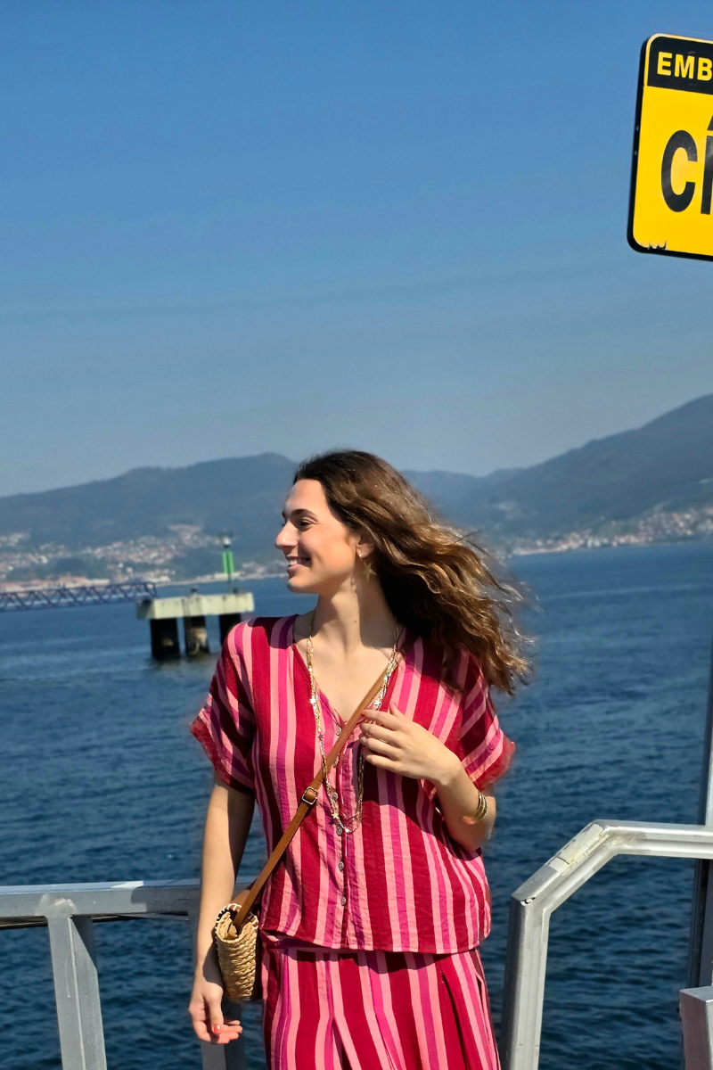 Camisa de Rayas Roja