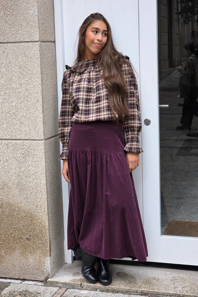 Falda larga de micro pana berenjena