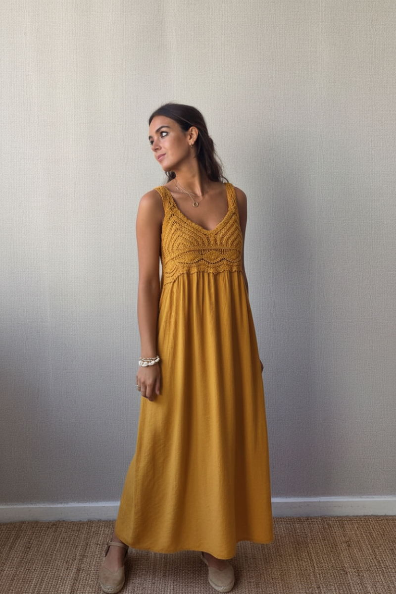 Vestido crochet mostaza