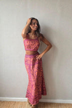 Conjunto con estampado de flores naranja