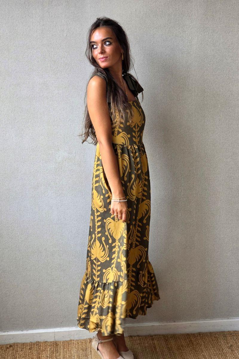 Vestido de tirantes estamapdo