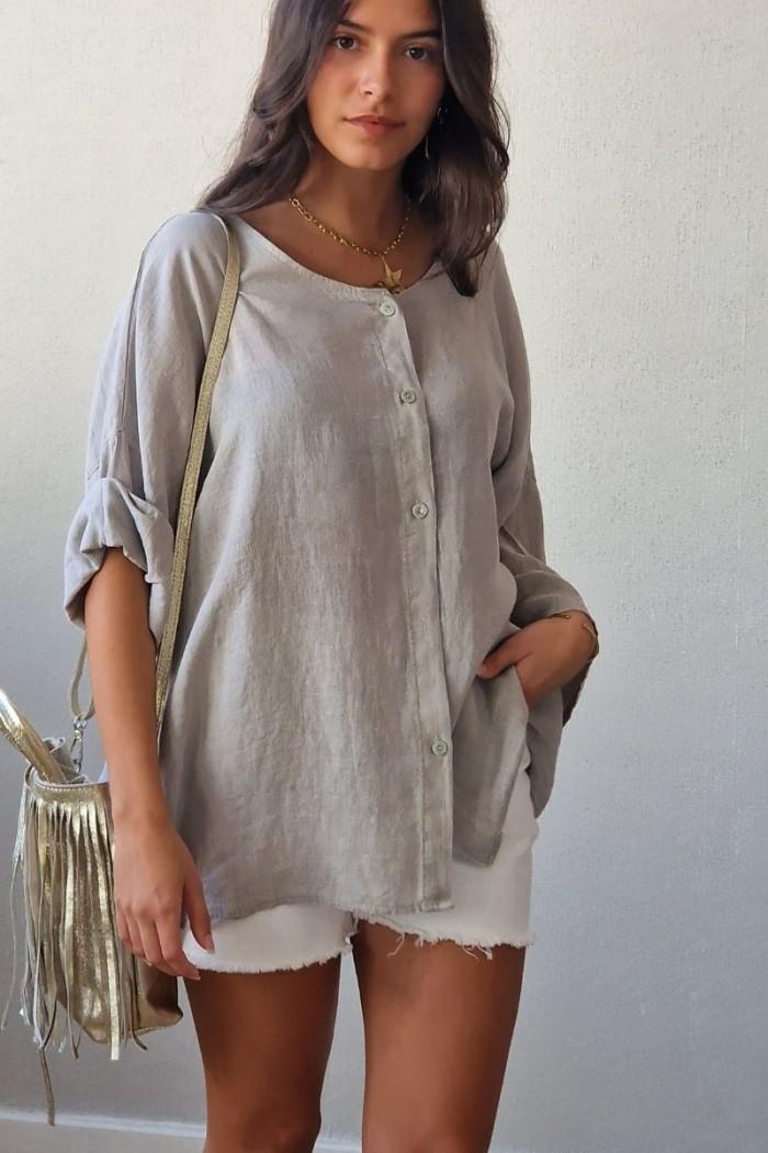 Camisa oversize con manga tres cuartos en color topo