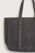 Bolso de ante shopping con tachuelas gris