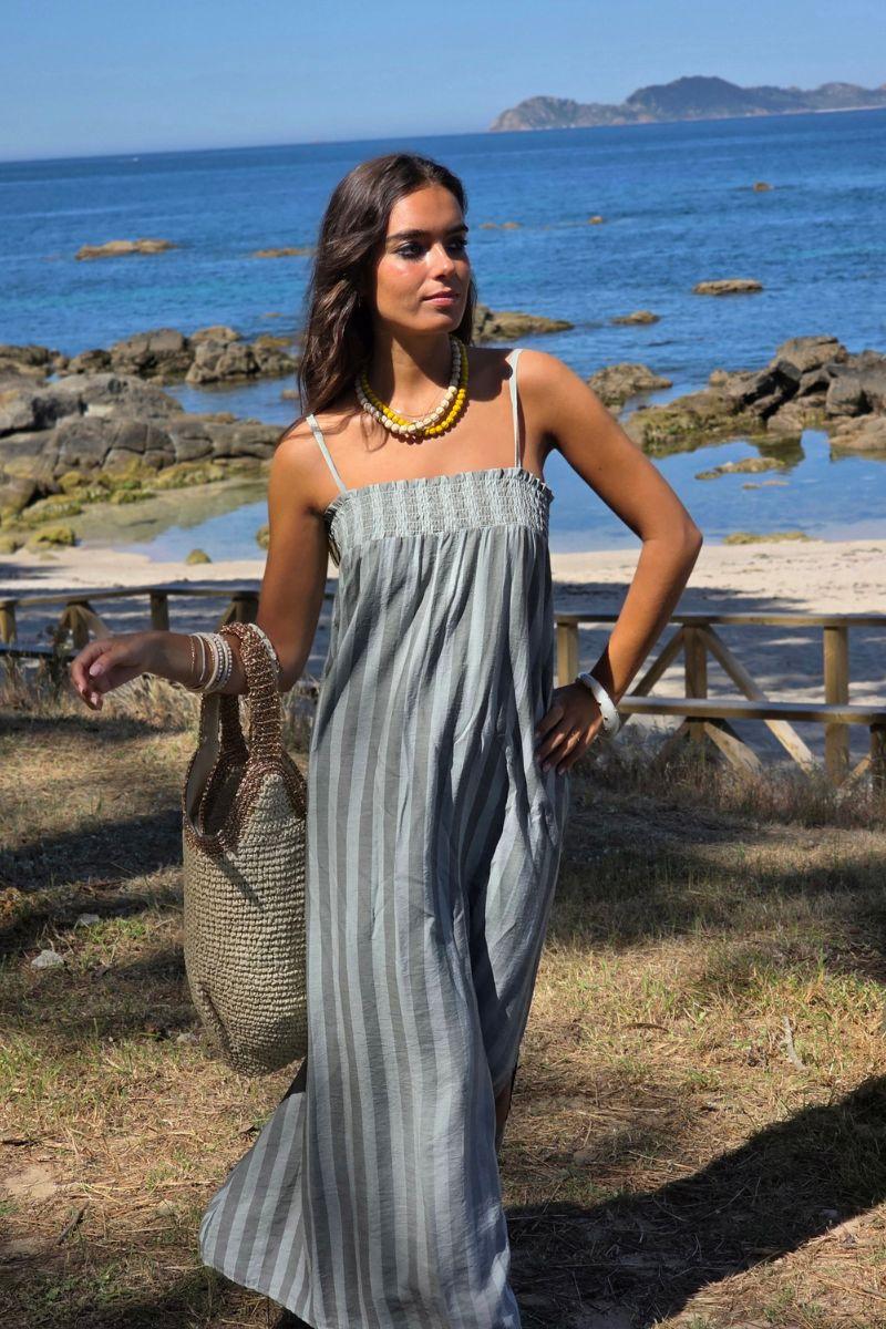 Vestido rayas tirantes con frunce
