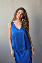Blusa tirantes de raso azulón