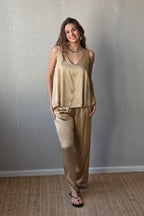 Pantalón de raso camel