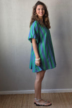 Vestido de mujer manga abullonada con rayas verde