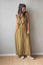 Vestido de volante y tirantes