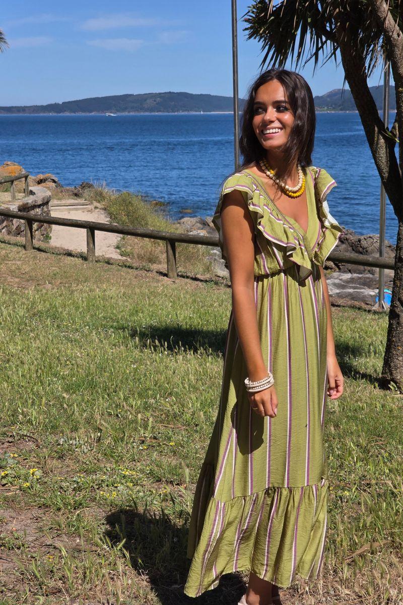 Vestido volante con estampado de rayas pistacho