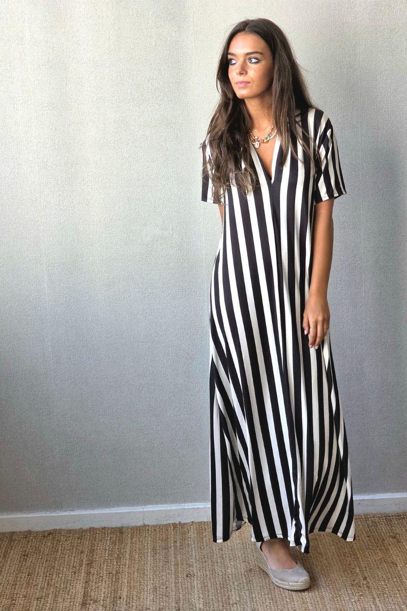 Vestido rayas manga corta no se arruga negro