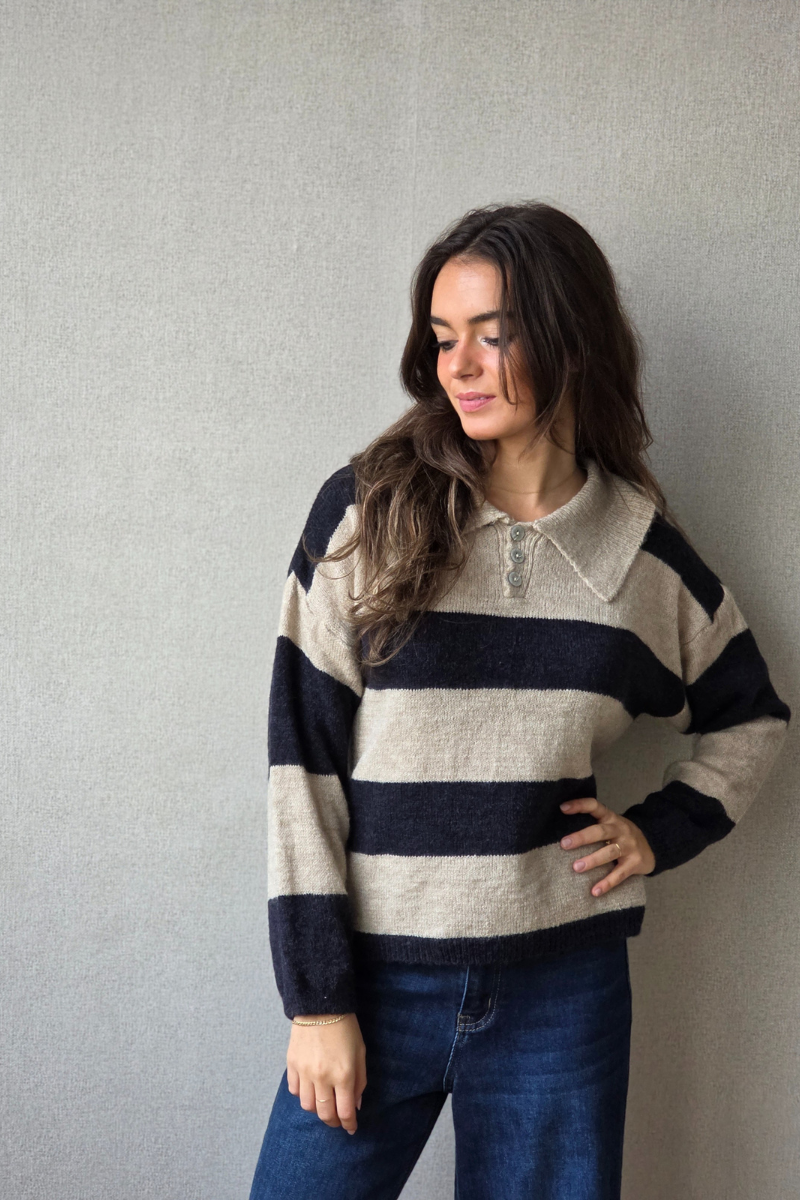 Jersey de rayas con cuello camisero azul marino