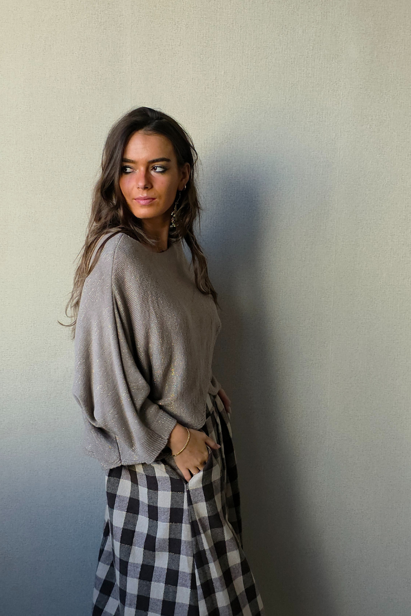 Jersey cruzado con brillo topo