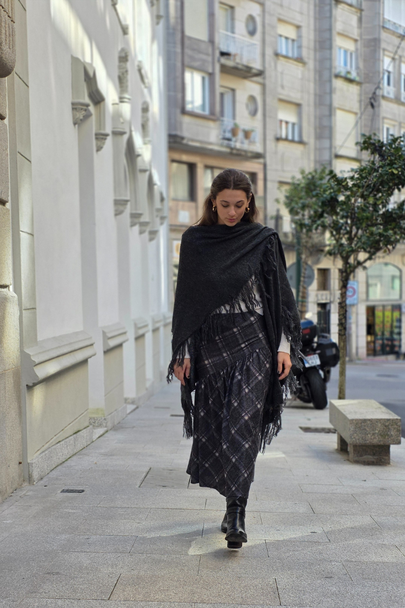 Falda de cuadros escocesa asimétrica gris