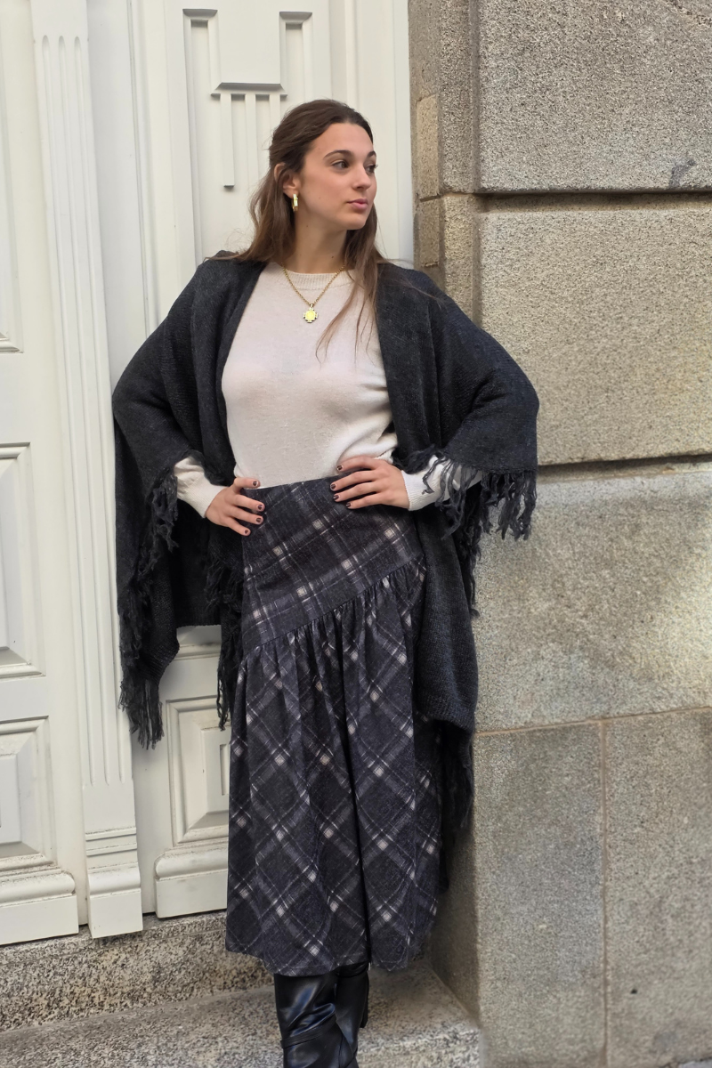 Falda de cuadros escocesa asimétrica gris