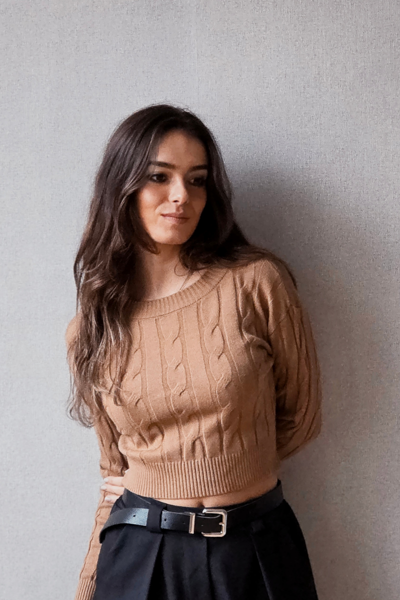 Jersey corto de trenzas camel