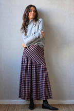 Falda larga de cuadros corte asimétrico granate
