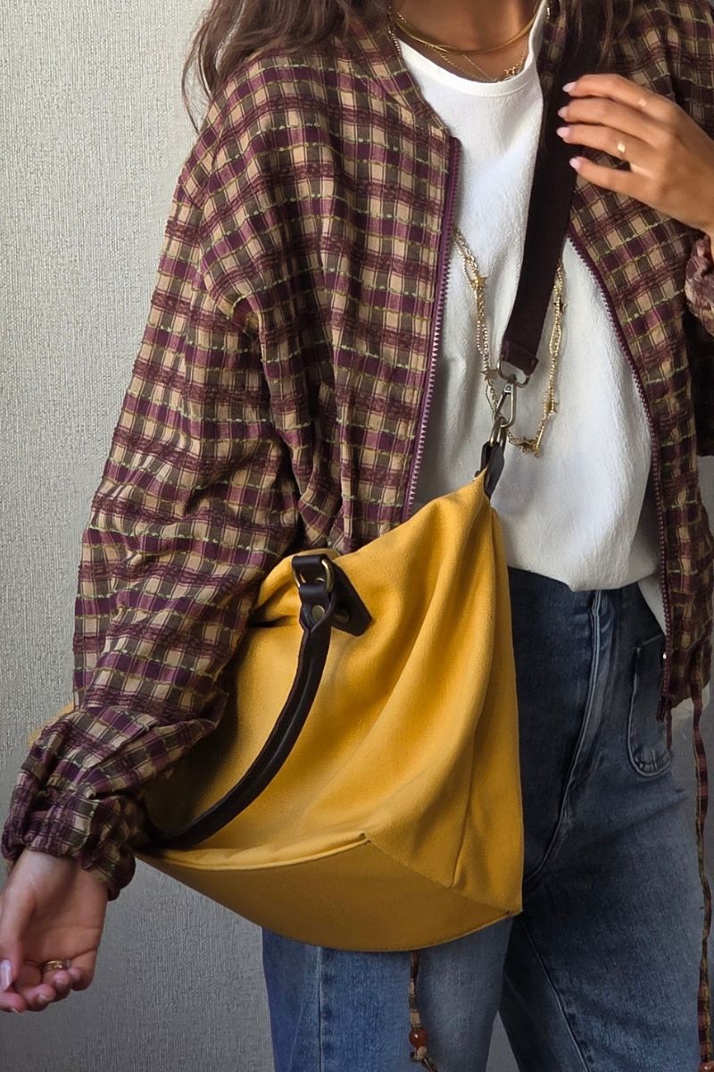 Bolso oversize de loneta y piel mostaza con opción a personalizar