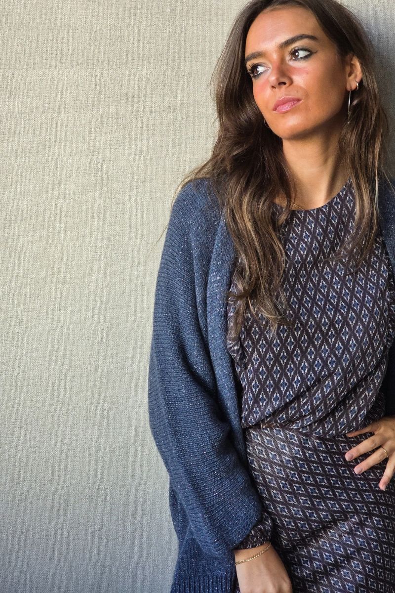 Chaqueta de punto tipo kimono brillos azul