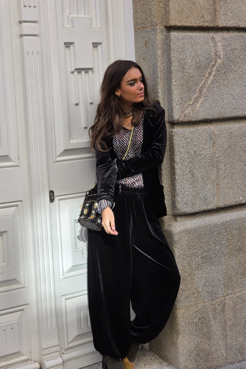 Pantalón bombacho de terciopelo negro