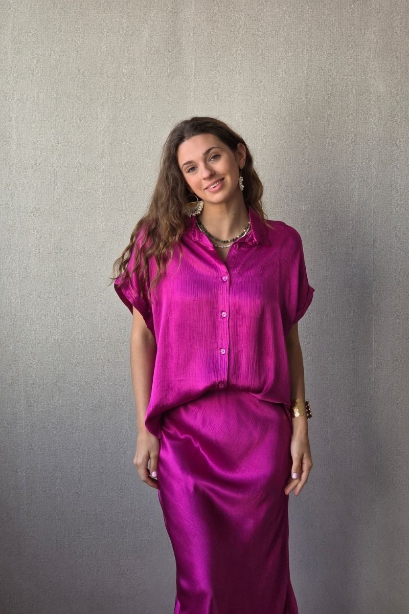 Camisa de raso magenta