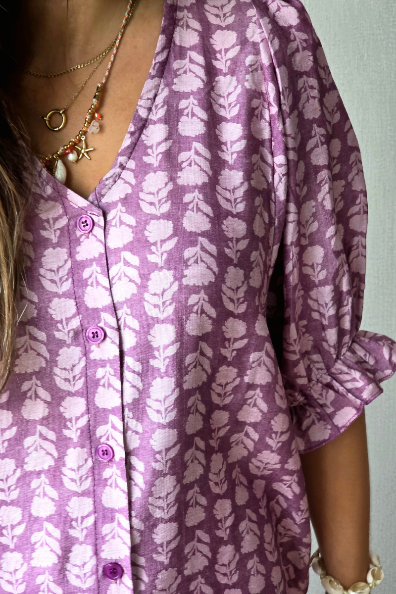 Vestido flores  con botones morado