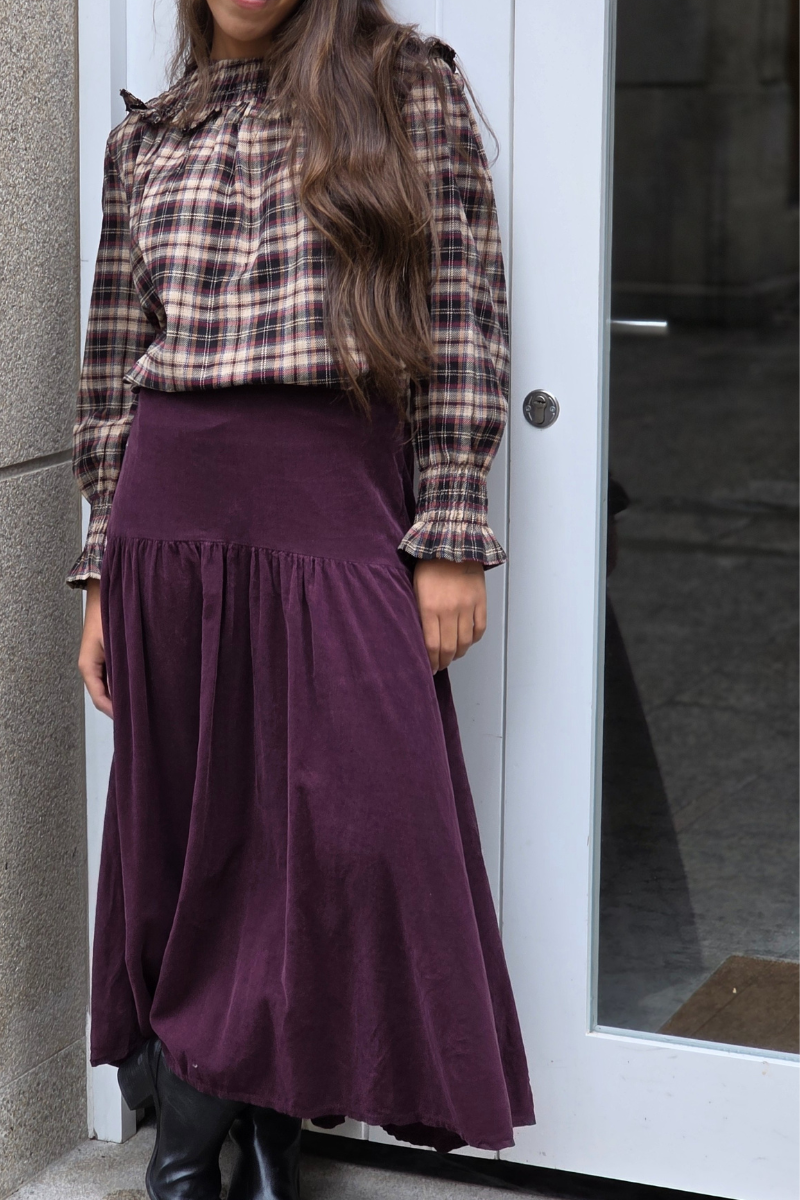 Falda larga de micro pana berenjena