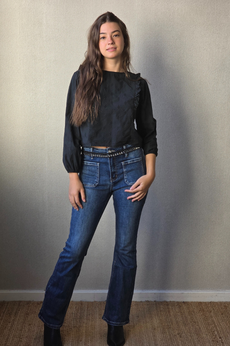 Blusa bordada rombos negra