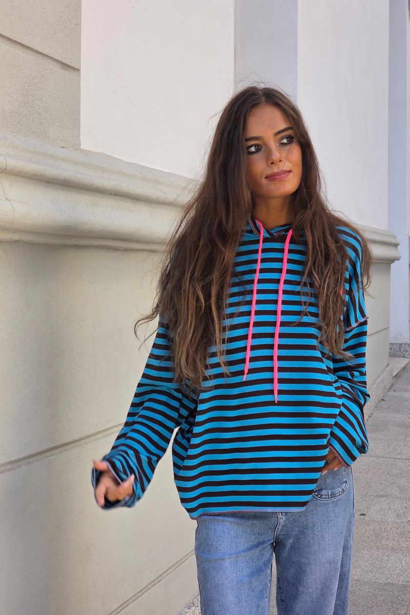Sudadera de rayas con capucha turquesa