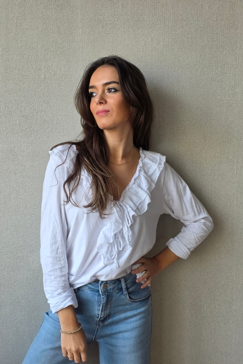 Camiseta Cuello Pico con Volantes Blanca