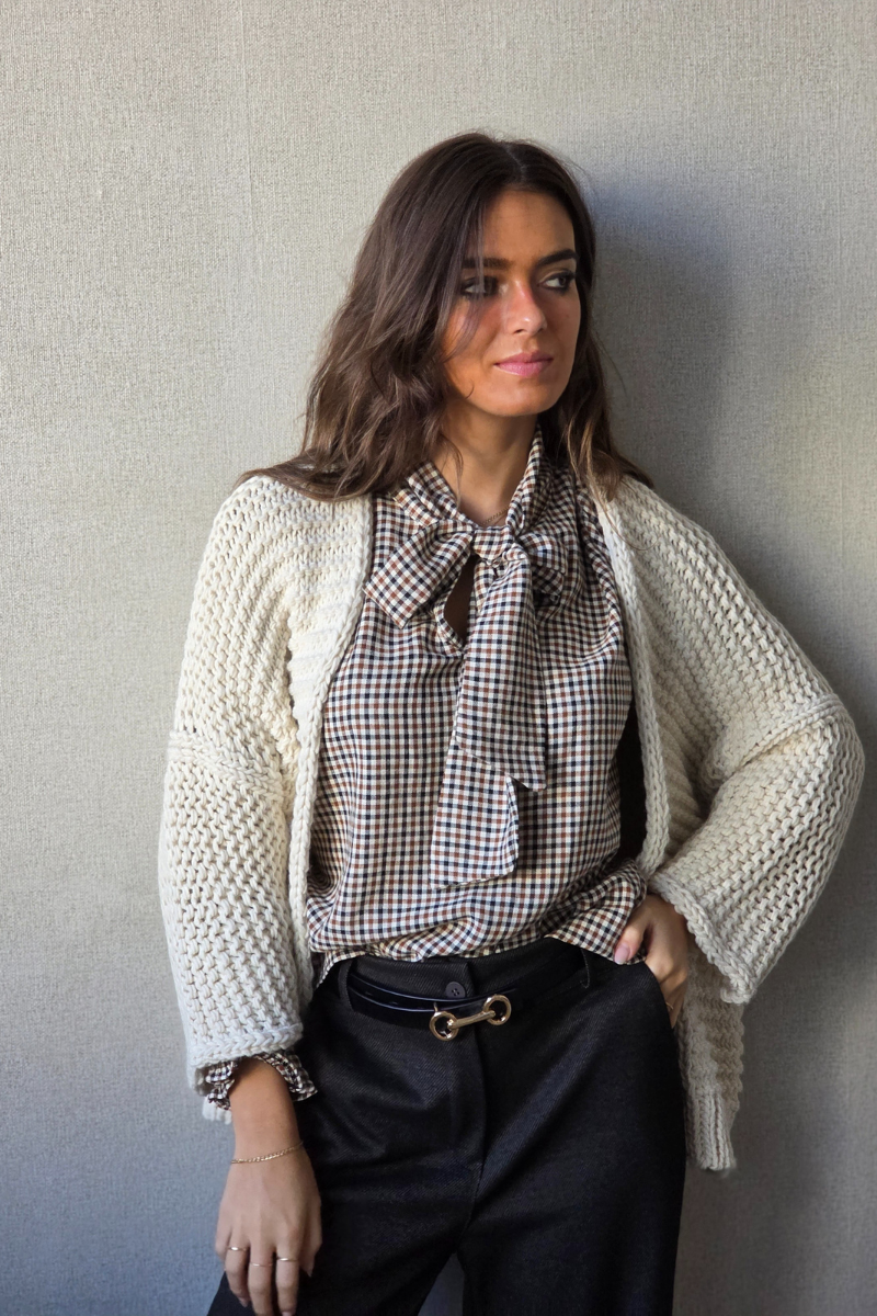 Chaqueta de punto gordo tipo kimono beige