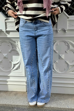 Jeans Wide con Tachuelas