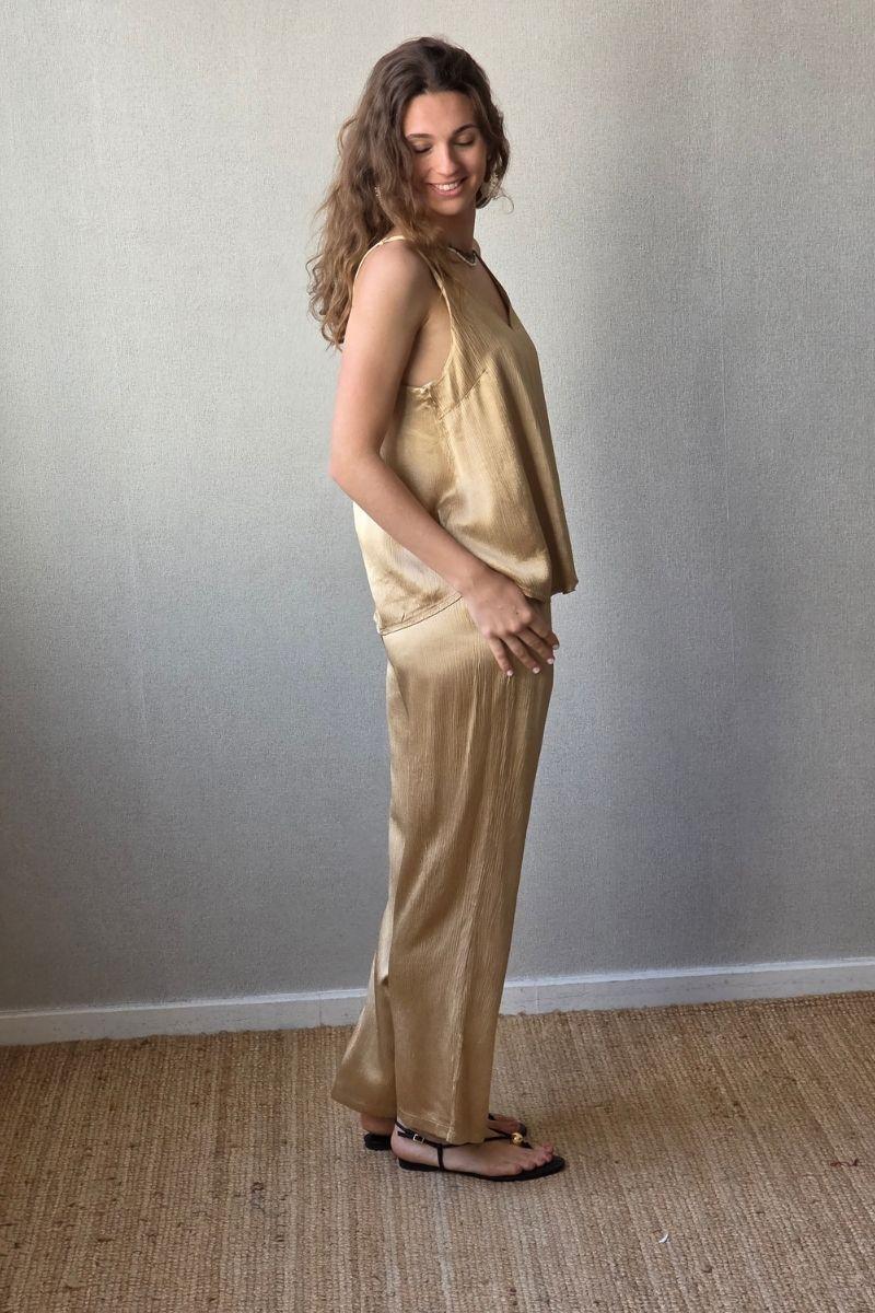 Pantalón de raso camel