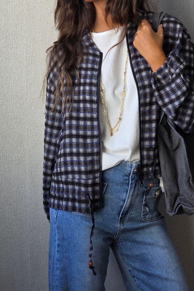 chaqueta tipo bomber de cuadros azul marino