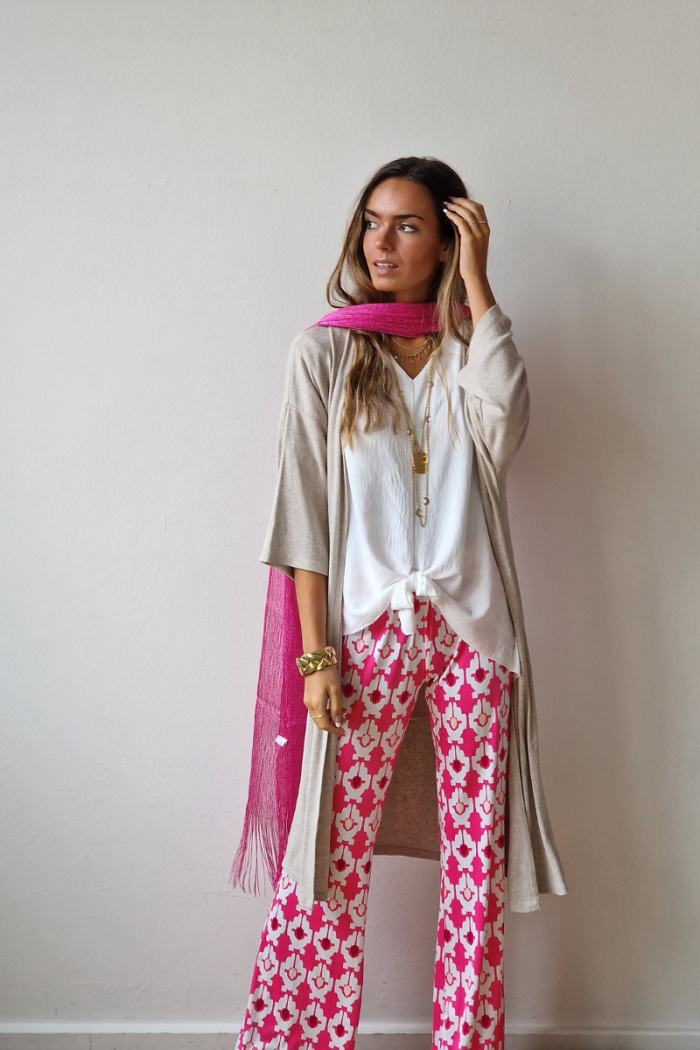 Pantalón estampado fucsia