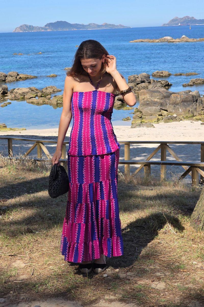 Vestido palabra de honor fresa