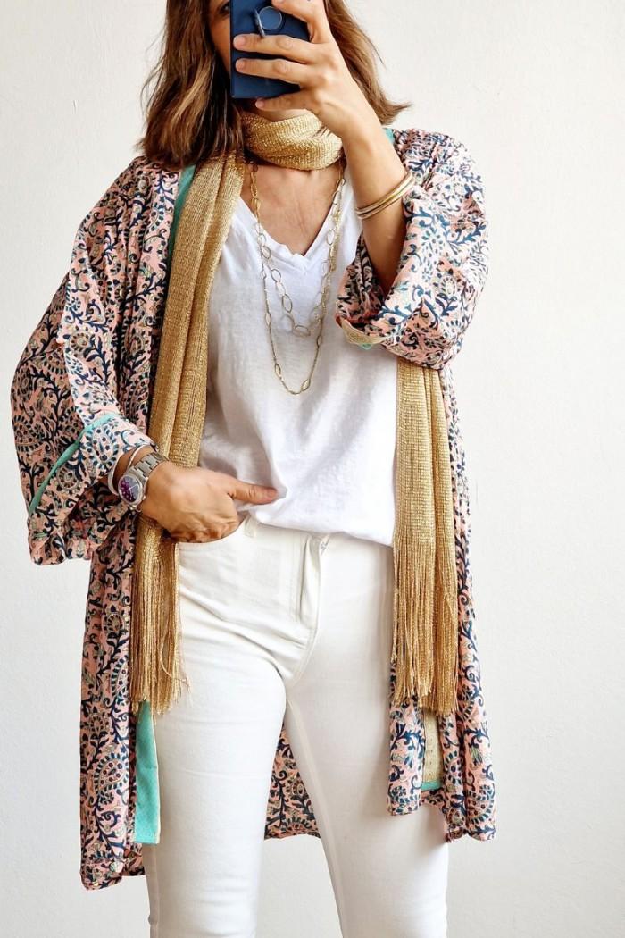 Kimono estampado rosa, verde y dorado