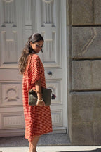 Vestido cuello pico de cuadros teja