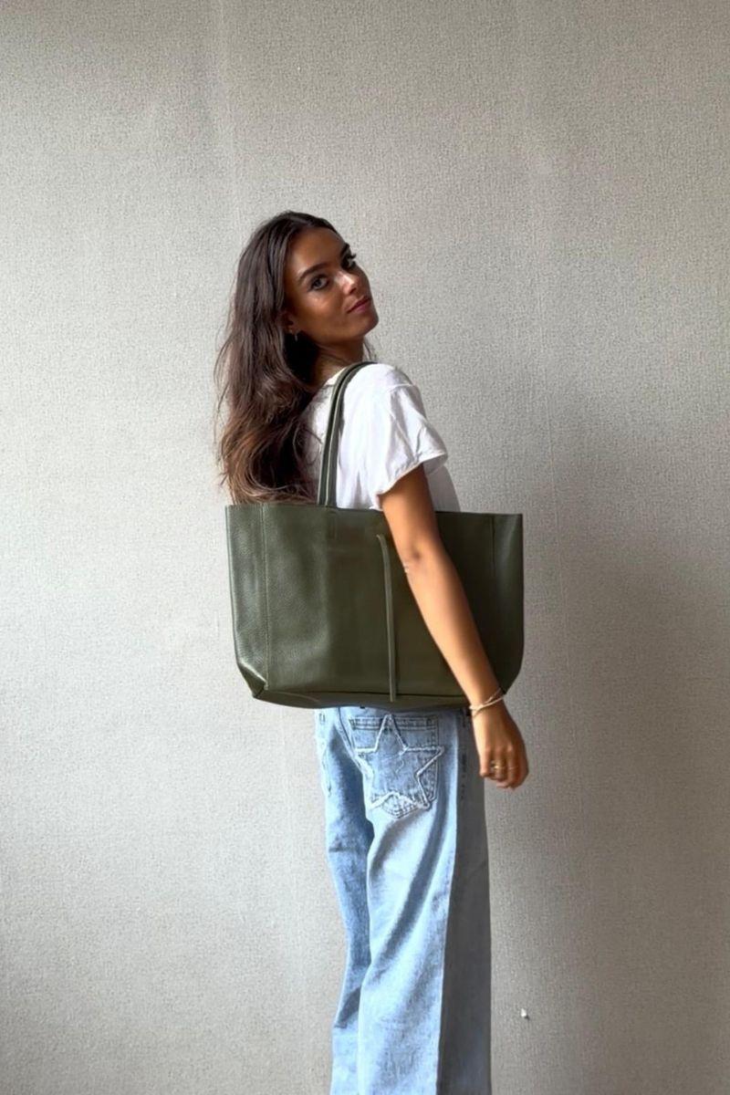 Bolso shopping con cremallera verde militar