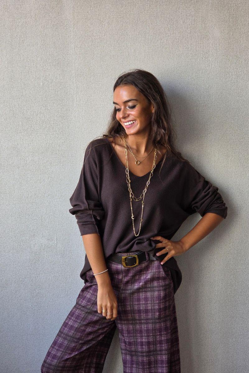 Jersey oversize cuello pico chocolate