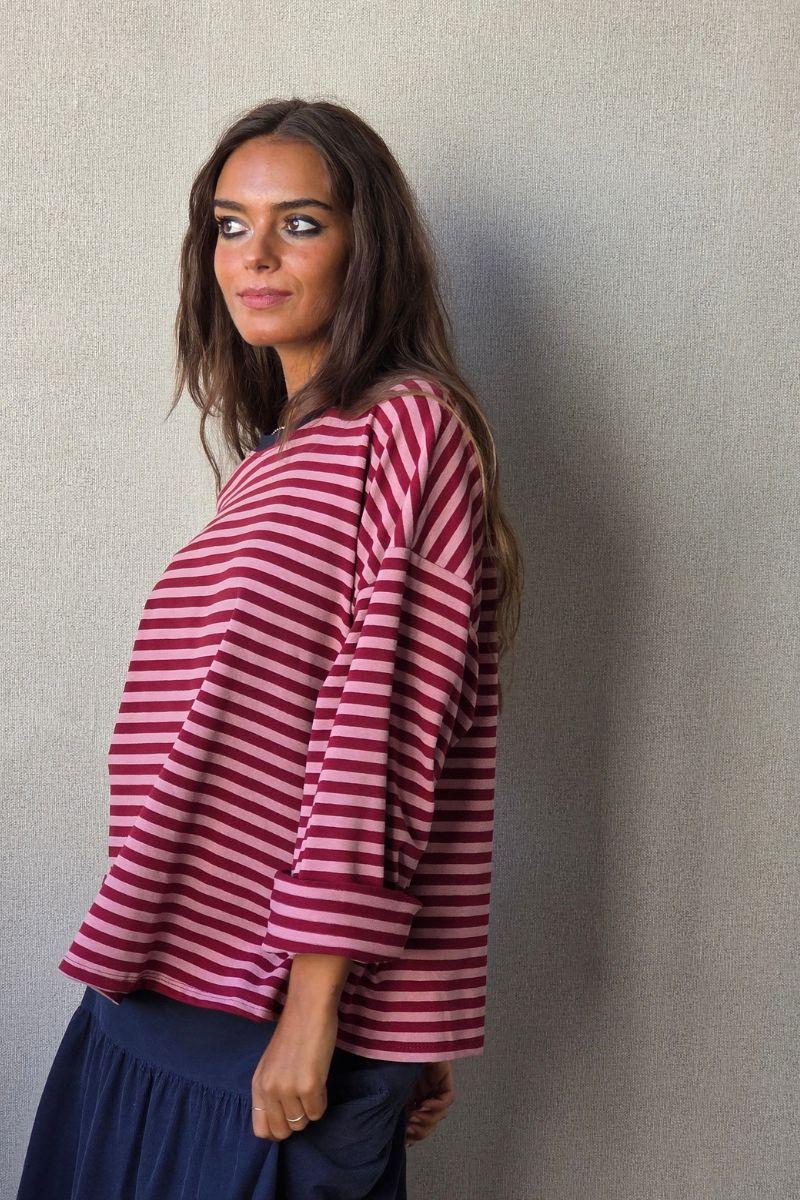 Sudadera oversize de rayas fresa