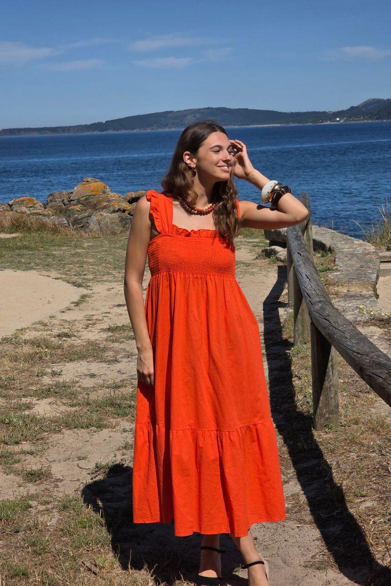 Vestido goma pecho coral