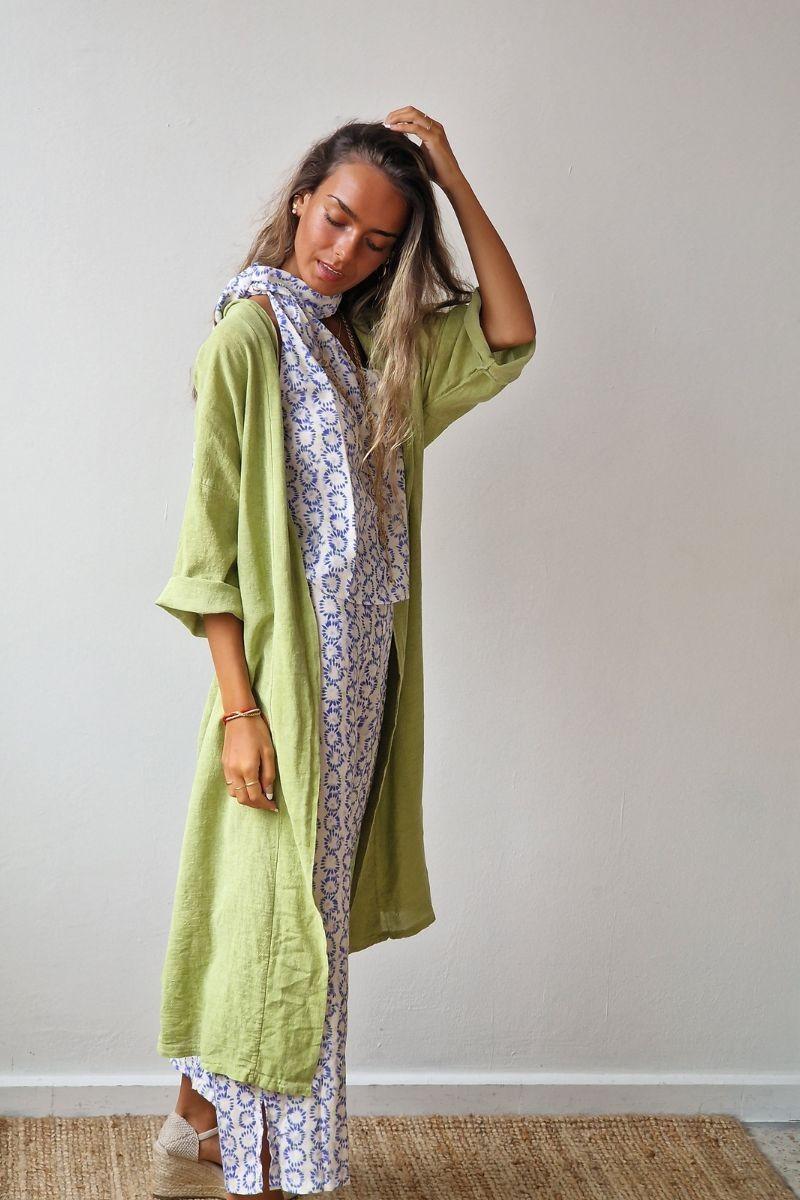 Kimono pistacho tipo lino con manga tres cuartos