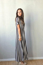 Vestido rayas manga corta no se arruga negro