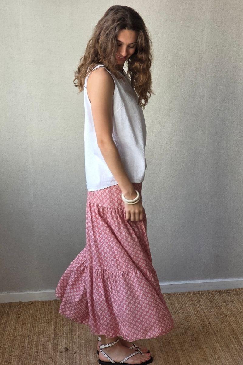 Falda estampado de flores con volantes rosa