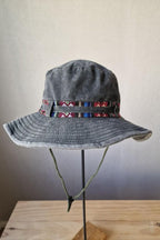 Sombrero unisex tira étnica gris
