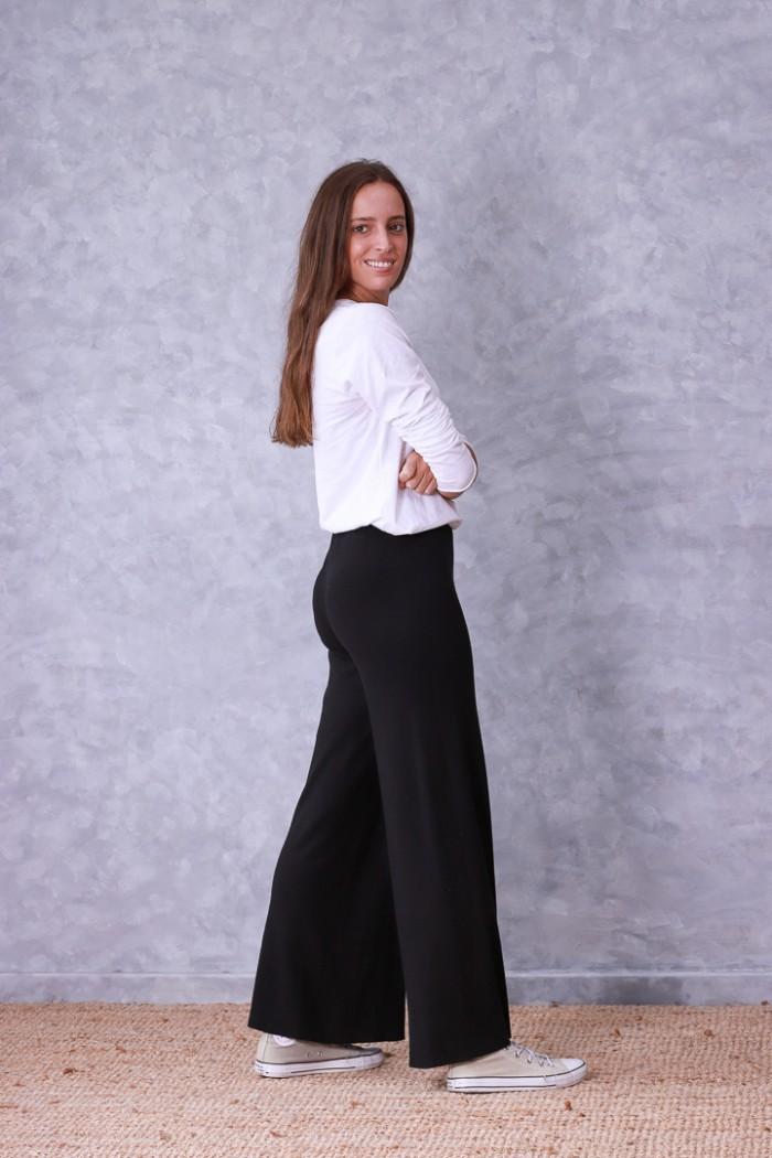 Pantalón culotte de punto negro