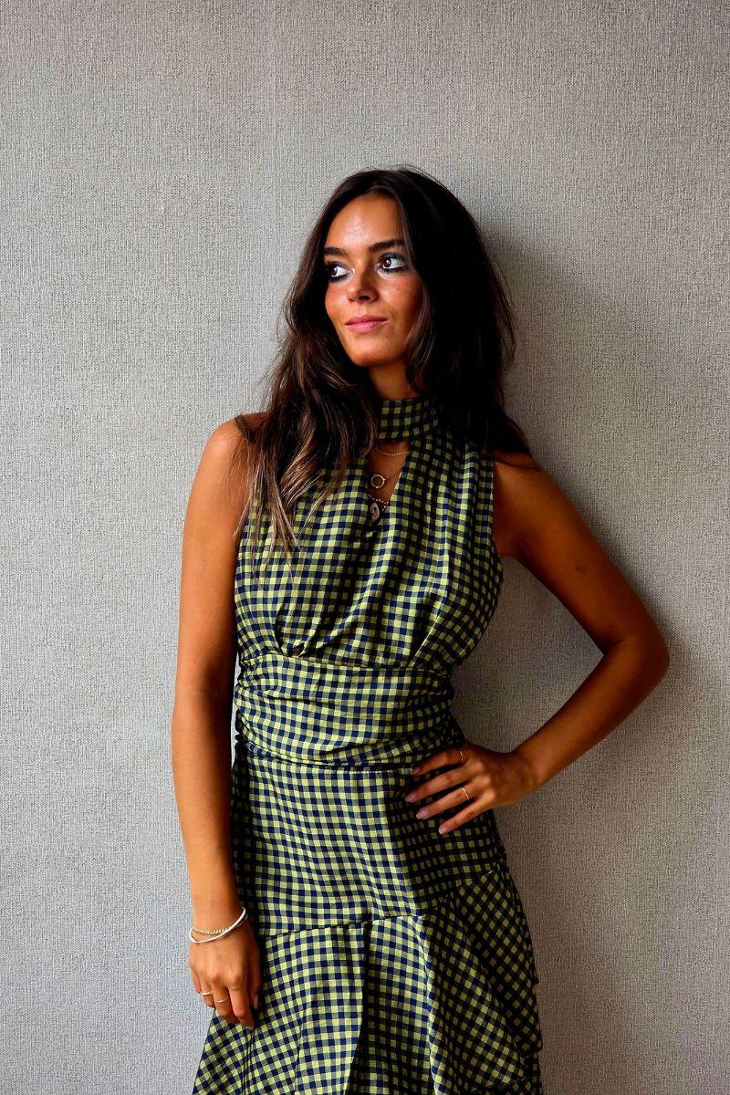 Vestido de volantes estampado vichy  cuello halter