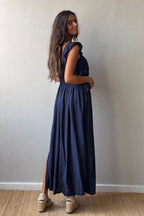 Vestido de volante y tirantes